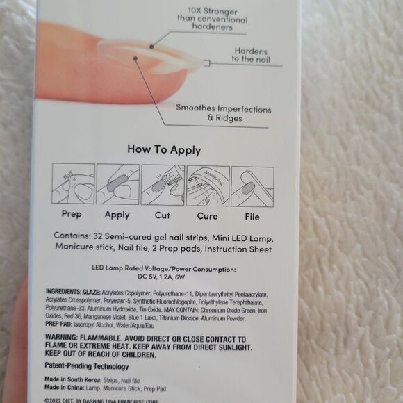 BRAND NEW IN BOX Dashing Diva Glaze semi cured nail set with LED Lamp - Picture 5 of 7